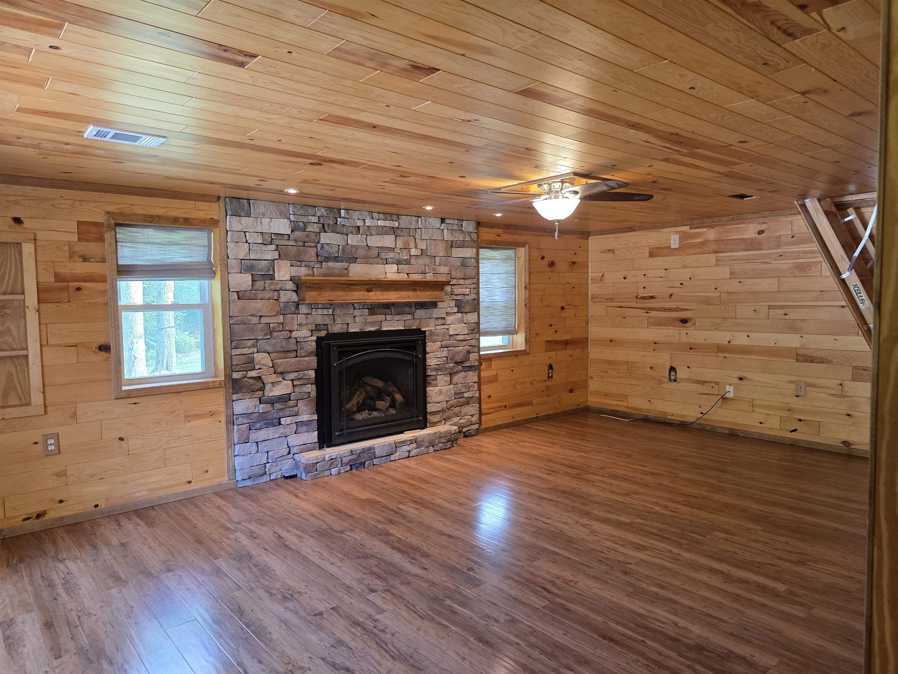 8331 Long Lake Road Hale, MI 48739 - Photo 6 of 24 1947580-dada7bb5-5113-4c2c-a229-9a2d69e09020.JPG