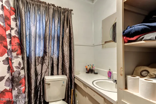 $64,900 | 540 West Lynn Street, Slaton, TX 79364