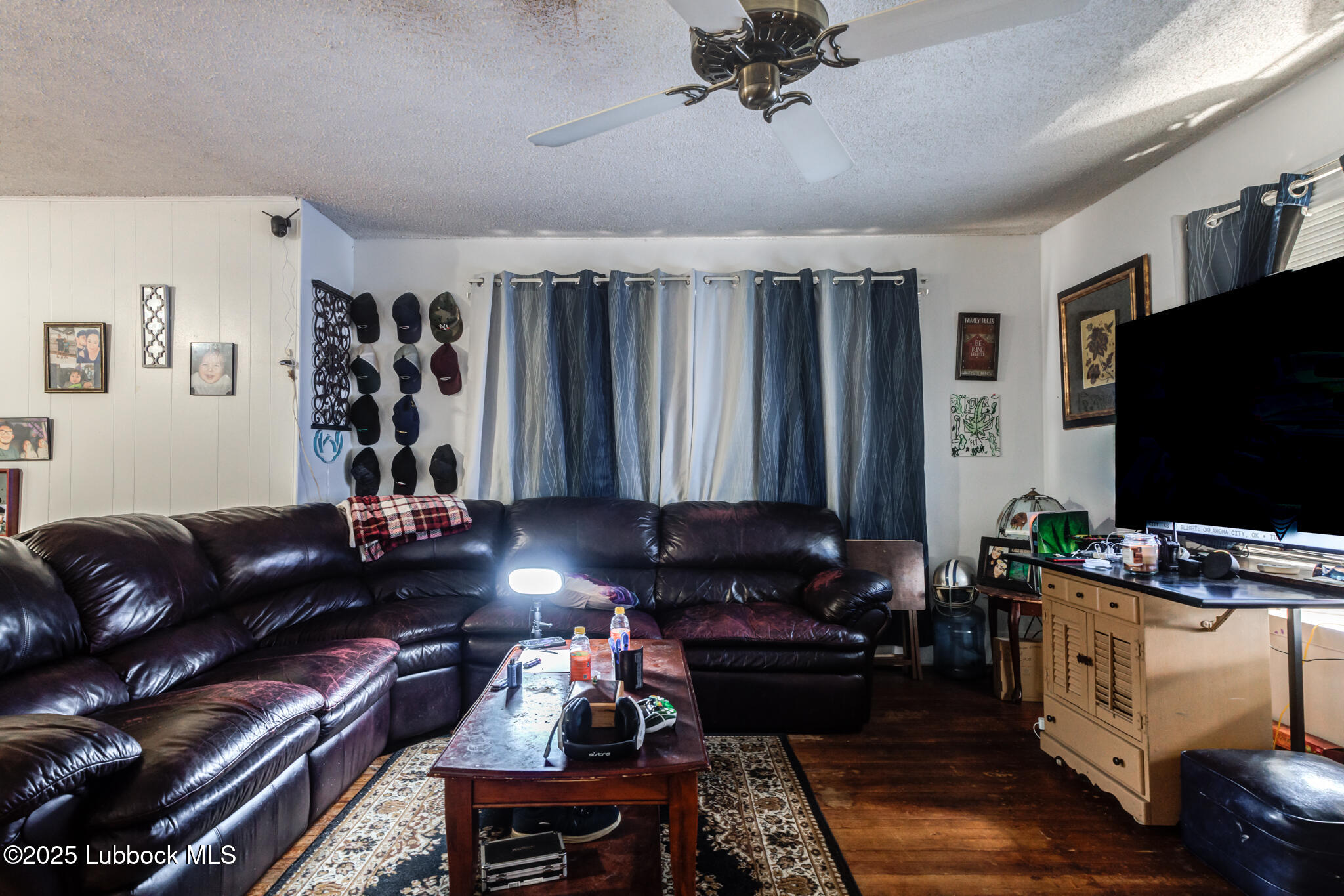 540 West Lynn Street Slaton, TX 79364 - Photo 4 of 19 DSC08737_8_9