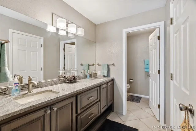 $280,000 | 4897 Bridgepointe Drive, Unit 122, Osage Beach, MO 65065