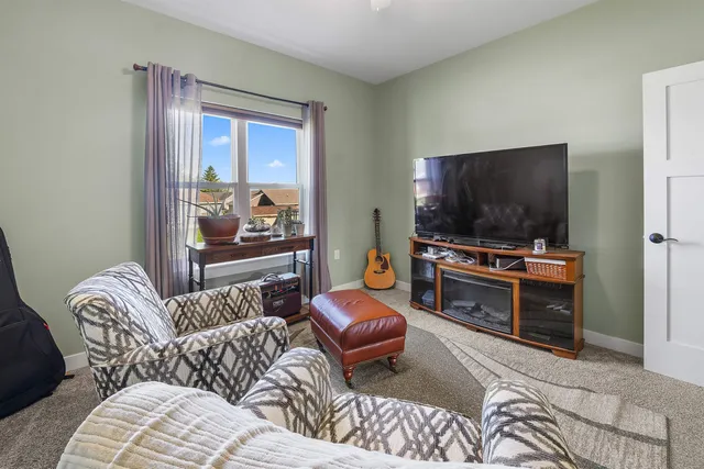 $599,900 | 834 Evergreen Drive, Brownsville, WI 53006