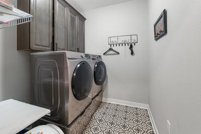 $599,900 | 834 Evergreen Drive, Brownsville, WI 53006