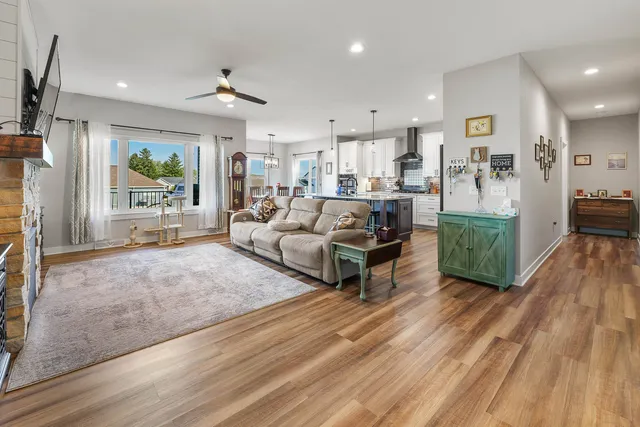 $599,900 | 834 Evergreen Drive, Brownsville, WI 53006