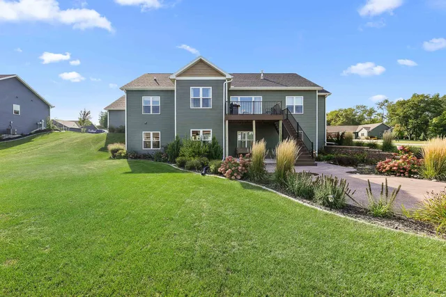 $599,900 | 834 Evergreen Drive, Brownsville, WI 53006