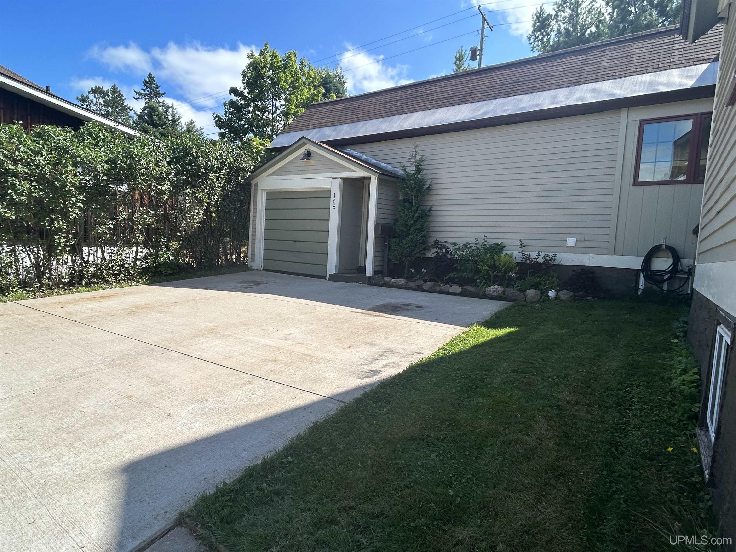 168 Davis Street Ishpeming, MI 49849 - Photo 42 of 44 Gallery Image 42