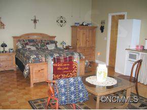 681 River Point Road Canton, NC 28716 - Photo 13 of 23 Gallery Image 13
