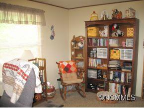 681 River Point Road Canton, NC 28716 - Photo 9 of 23 Gallery Image 9