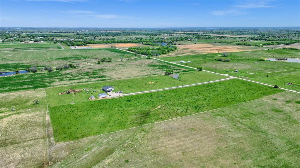 11-ac 11-ac South Road Whitesboro, TX 76273 - Photo 10 of 15 a view of a city