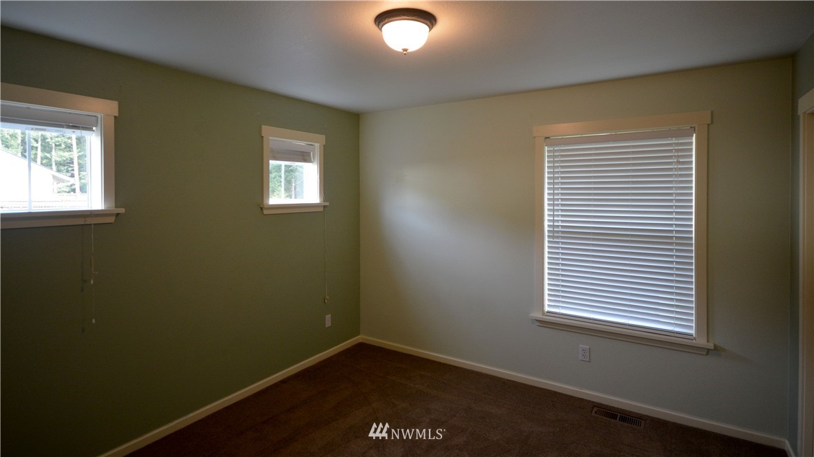 16712 Hauk Lane Southwest Rochester, WA 98579 - Photo 18 of 25 Gallery Image 18