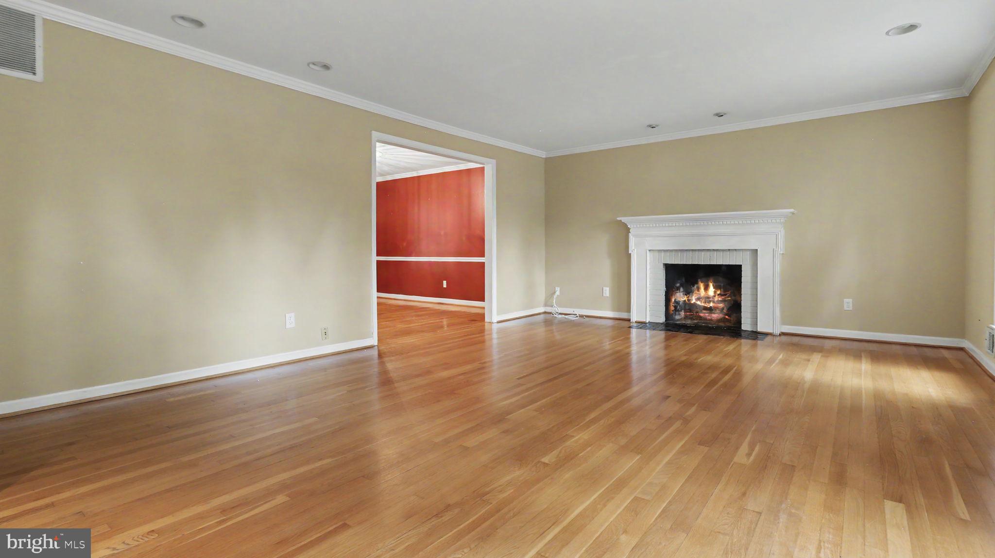 6770 Baron Road McLean, VA 22101 - Photo 27 of 81 Spacious living area with elegant fireplace.