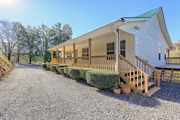 $459,000 | 257 Brandus Drive, Hayesville, NC 28904