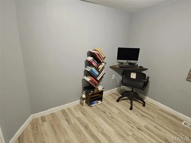 $165,000 | 208 East Throp Street, Troy, IL 62294