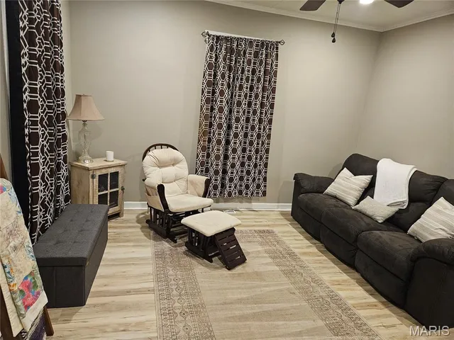 $165,000 | 208 East Throp Street, Troy, IL 62294