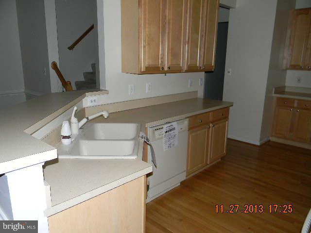 13405 Rising Sun Lane Germantown, MD 20874 - Photo 5 of 16 Kitchen