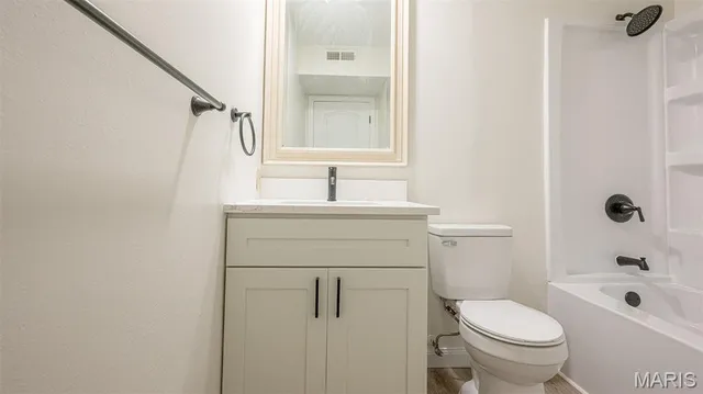 $189,900 | 2652 Falcons Way, Unit 59, St. Charles, MO 63303