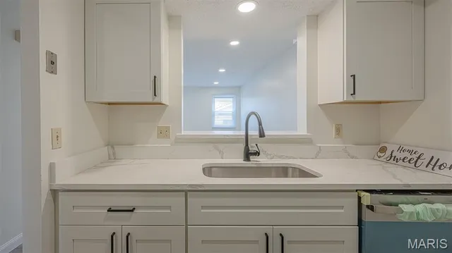 $189,900 | 2652 Falcons Way, Unit 59, St. Charles, MO 63303