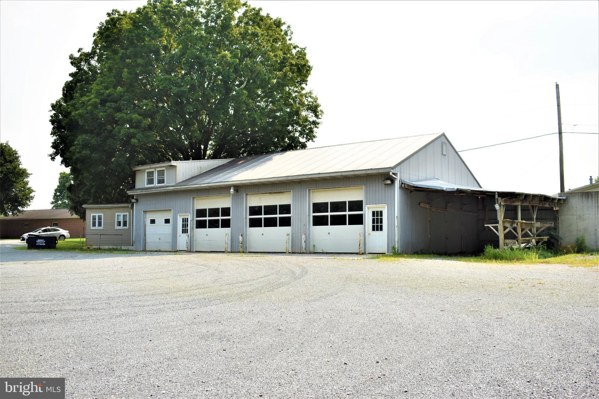 3199 Irishtown Road Gordonville, PA 17529 - Photo 11 of 12 Gallery Image 11