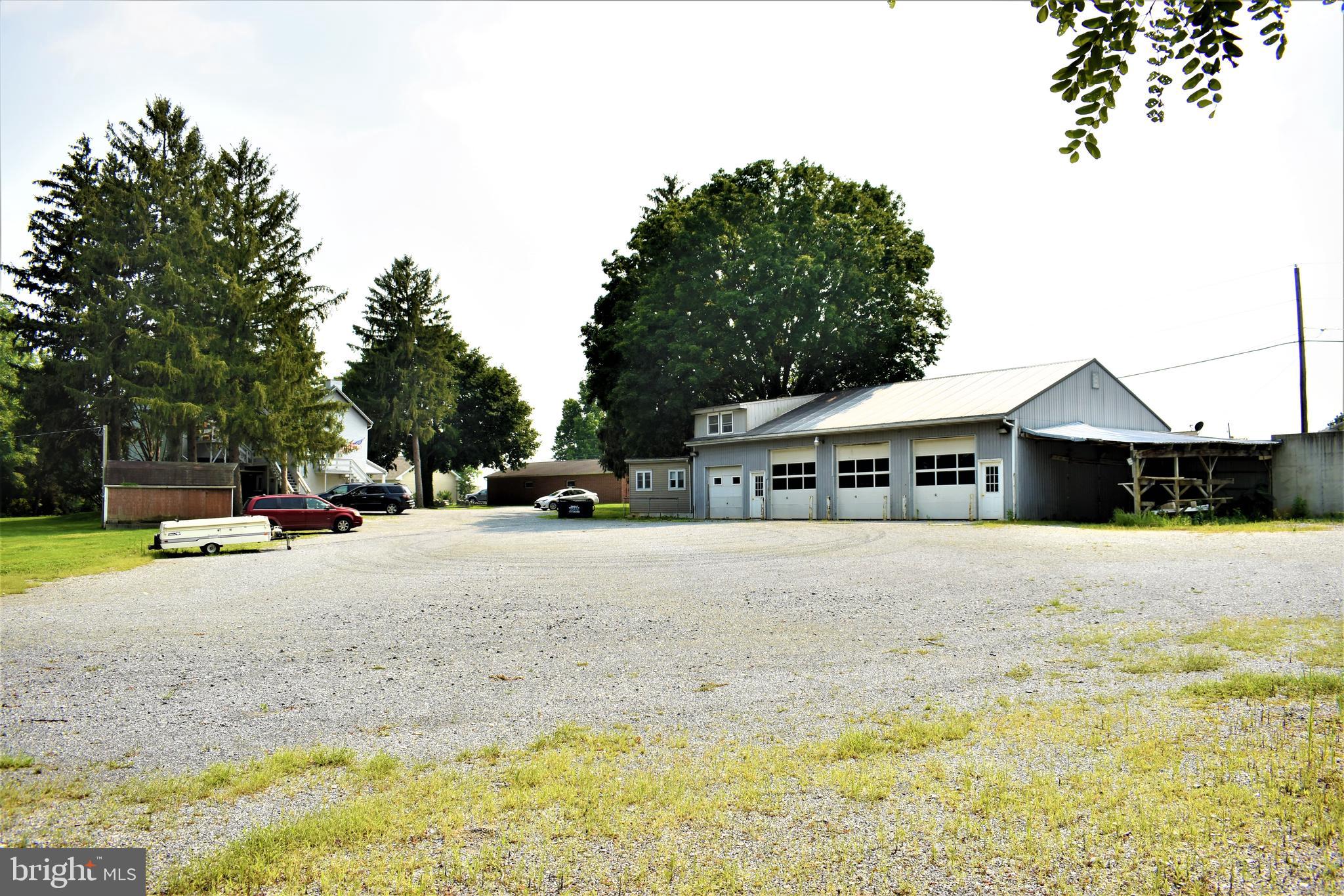 3199 Irishtown Road Gordonville, PA 17529 - Photo 10 of 12 Gallery Image 10
