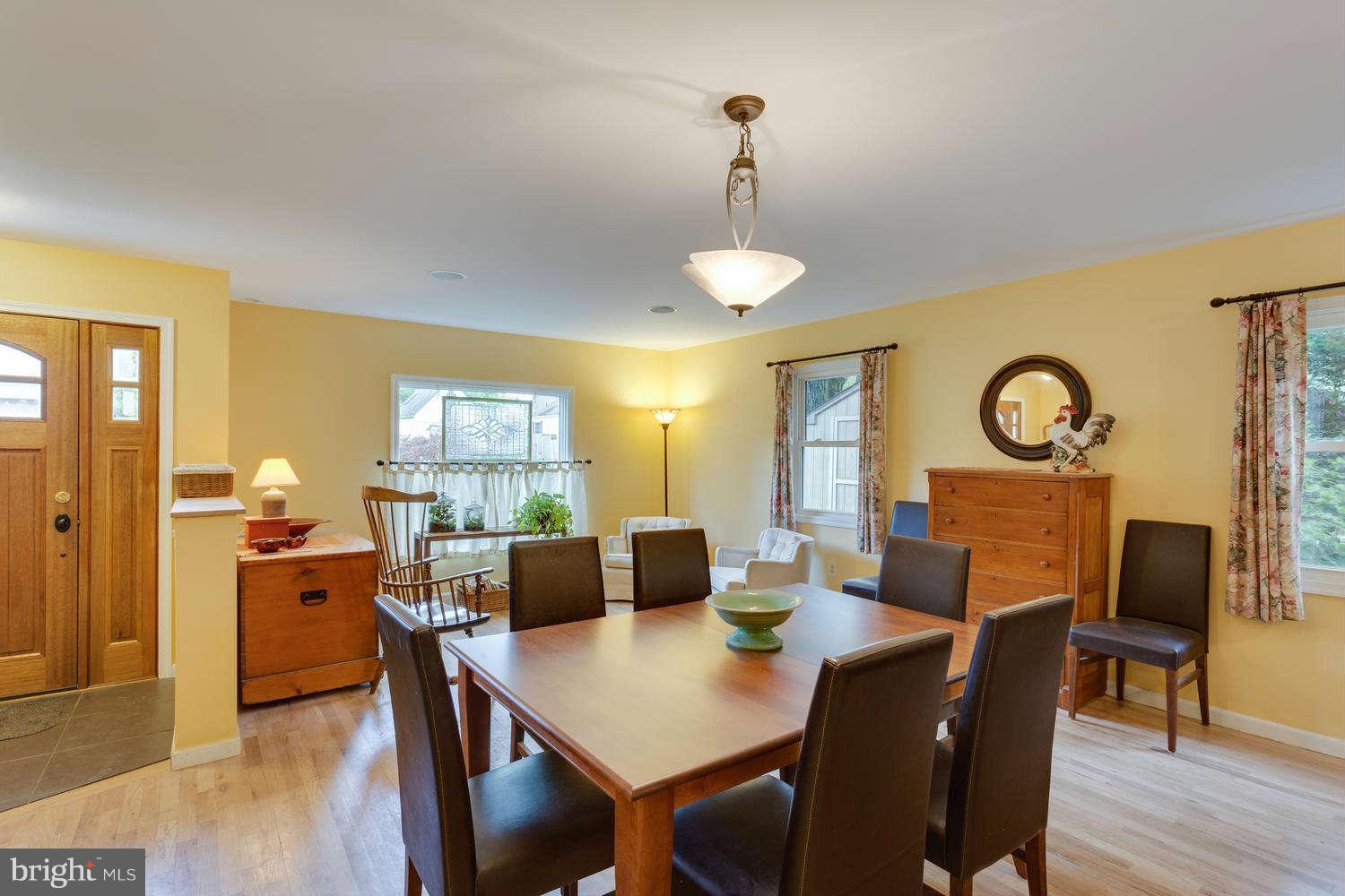 1918 Leonard Road Falls Church, VA 22043 - Photo 4 of 30 View