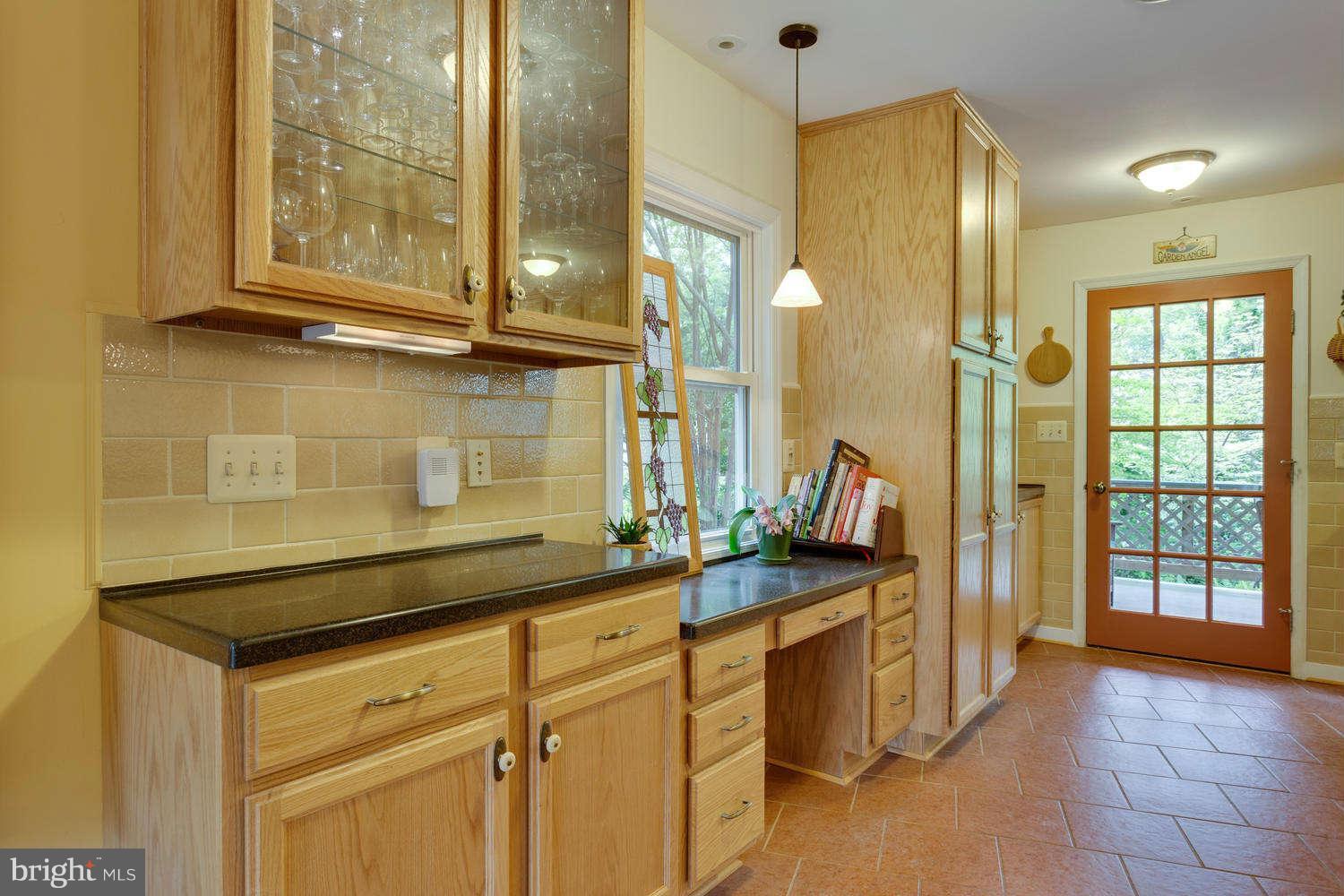 1918 Leonard Road Falls Church, VA 22043 - Photo 6 of 30 Kitchen
