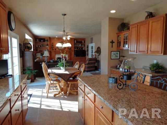 63 Sapphire Point Morton, IL 61550 - Photo 15 of 36 Gallery Image 15
