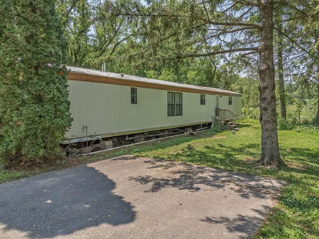 $1,499,900 | E12505 County Road West, Baraboo, WI 53913