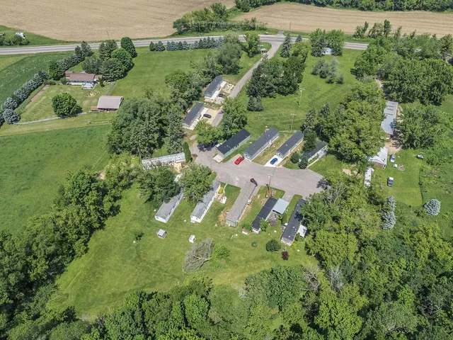 $1,499,900 | E12505 County Road West, Baraboo, WI 53913