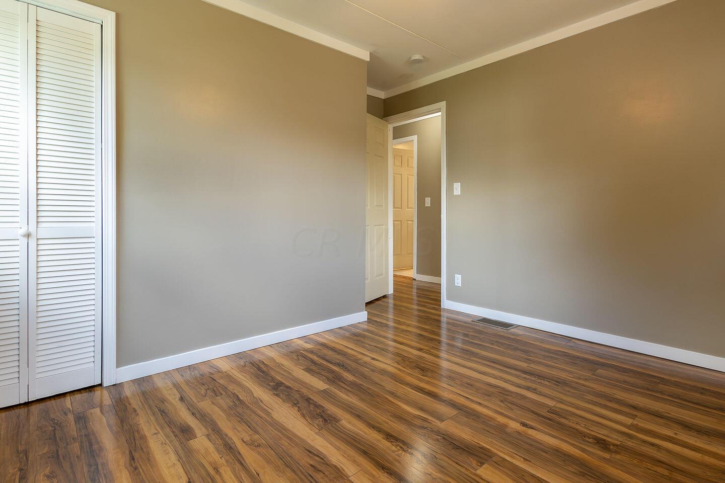 300 Boving Road Lancaster, OH 43130 - Photo 24 of 26 BD 3
