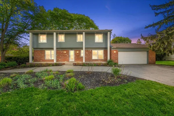 $774,900 | 7381 Cathedral Drive, Bloomfield Hills, MI 48301