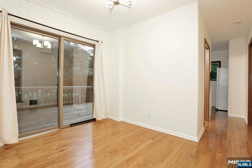 515 North Monroe Street Ridgewood, NJ 07450 - Photo 14 of 32 Gallery Image 14