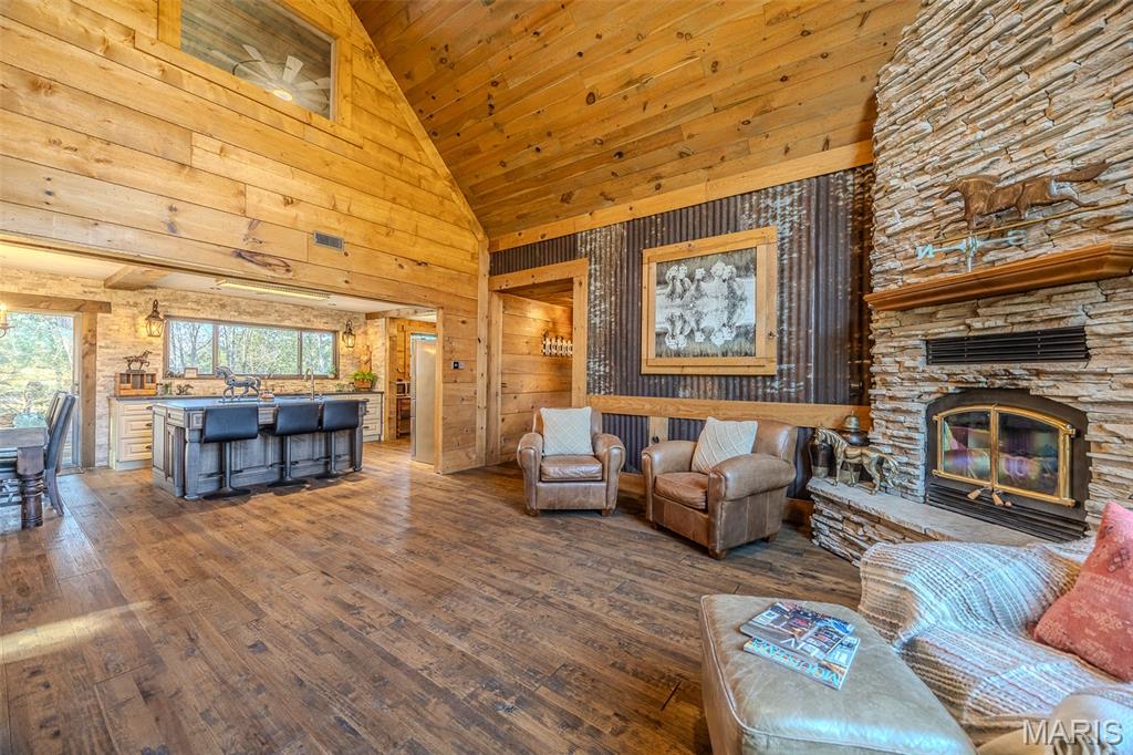 20250 Crabapple Road Lebanon, MO 65536 - Photo 12 of 65