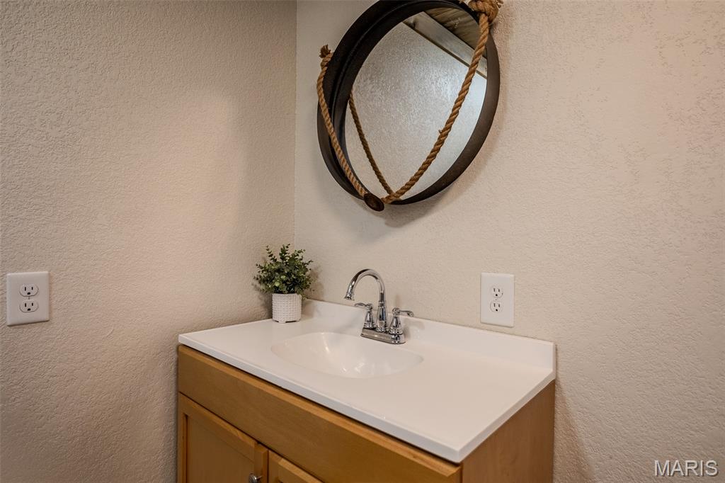 20250 Crabapple Road Lebanon, MO 65536 - Photo 30 of 65