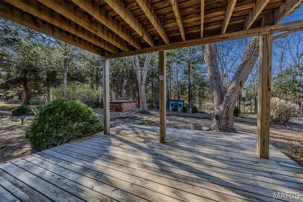 $585,000 | 20250 Crabapple Road, Lebanon, MO 65536