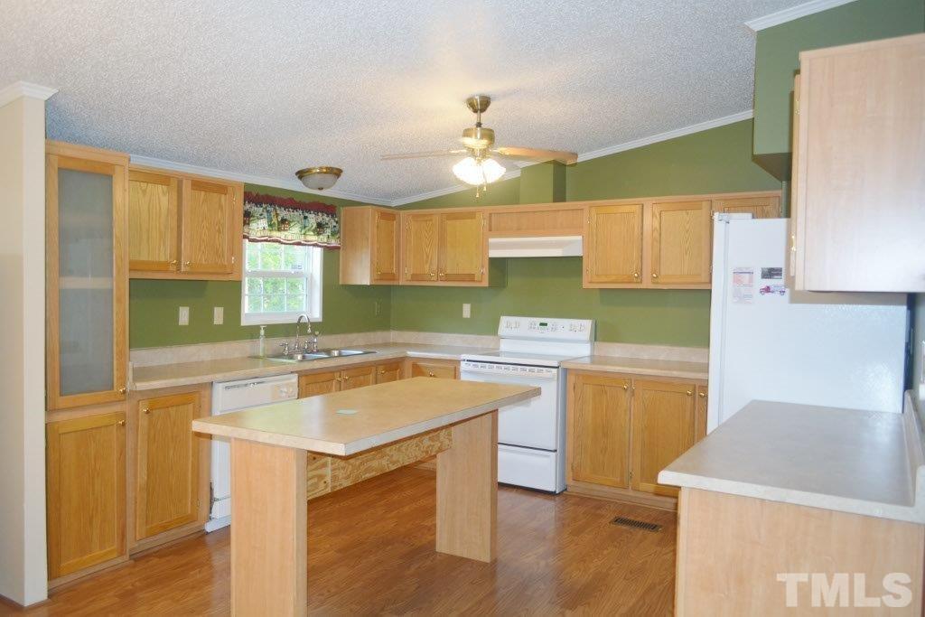 2417 Ridge Run Lillington, NC 27546 - Photo 8 of 25 Gallery Image 8