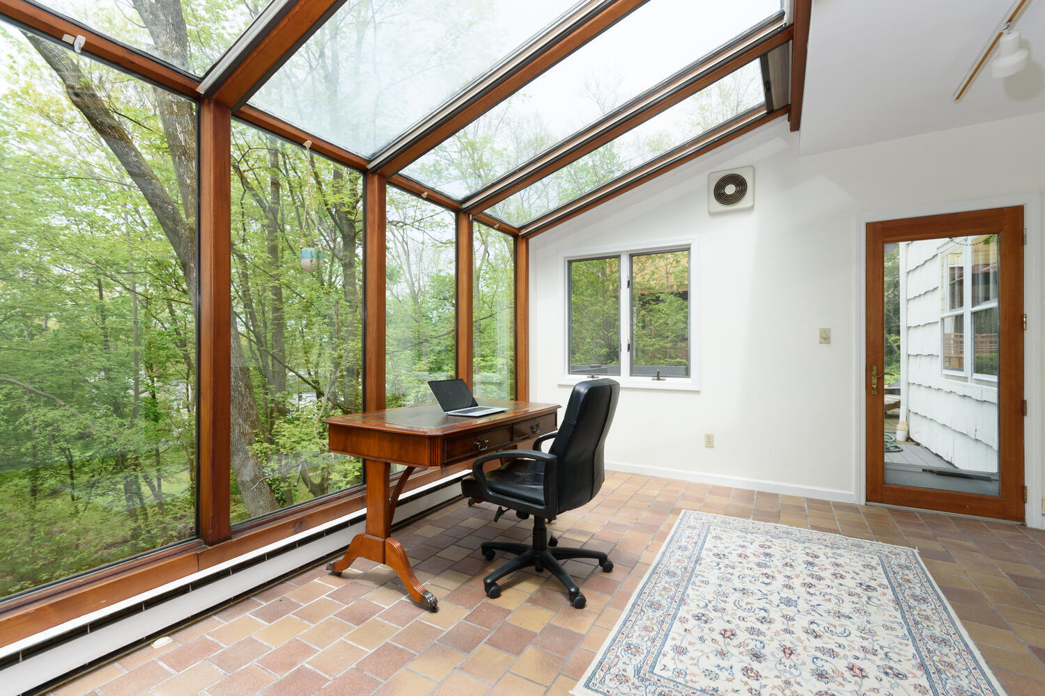 27 Hollow Tree Ridge Road Darien, CT 06820 - Photo 22 of 27 a living room with furniture and a window
