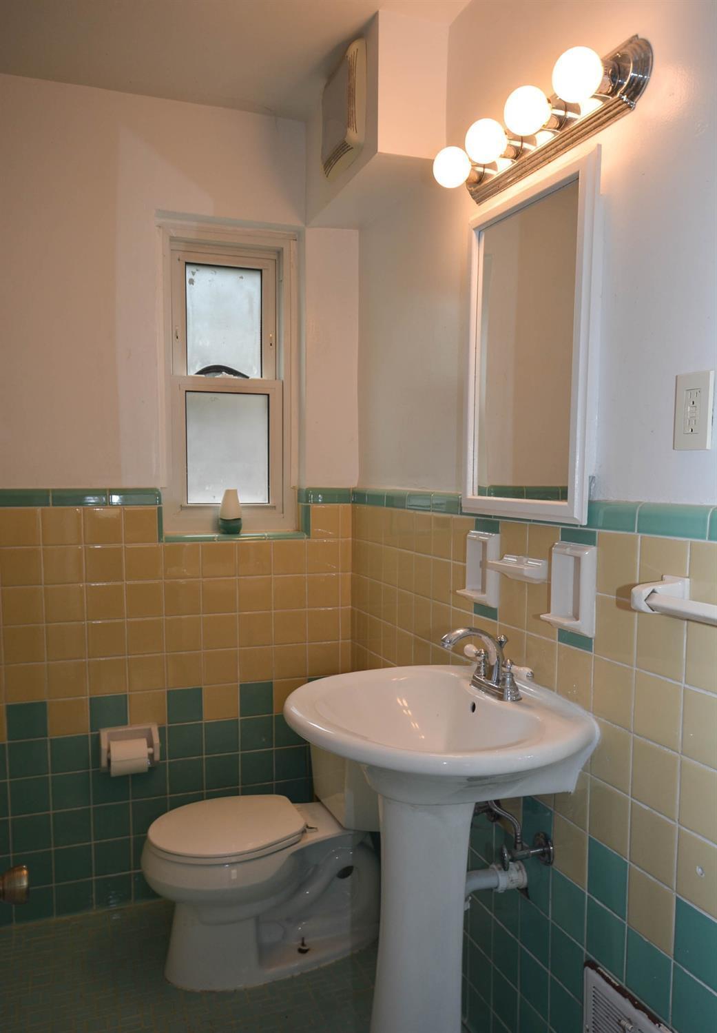 6815 Stewart Road Silverton, OH 45236 - Photo 13 of 21 Gallery Image 13