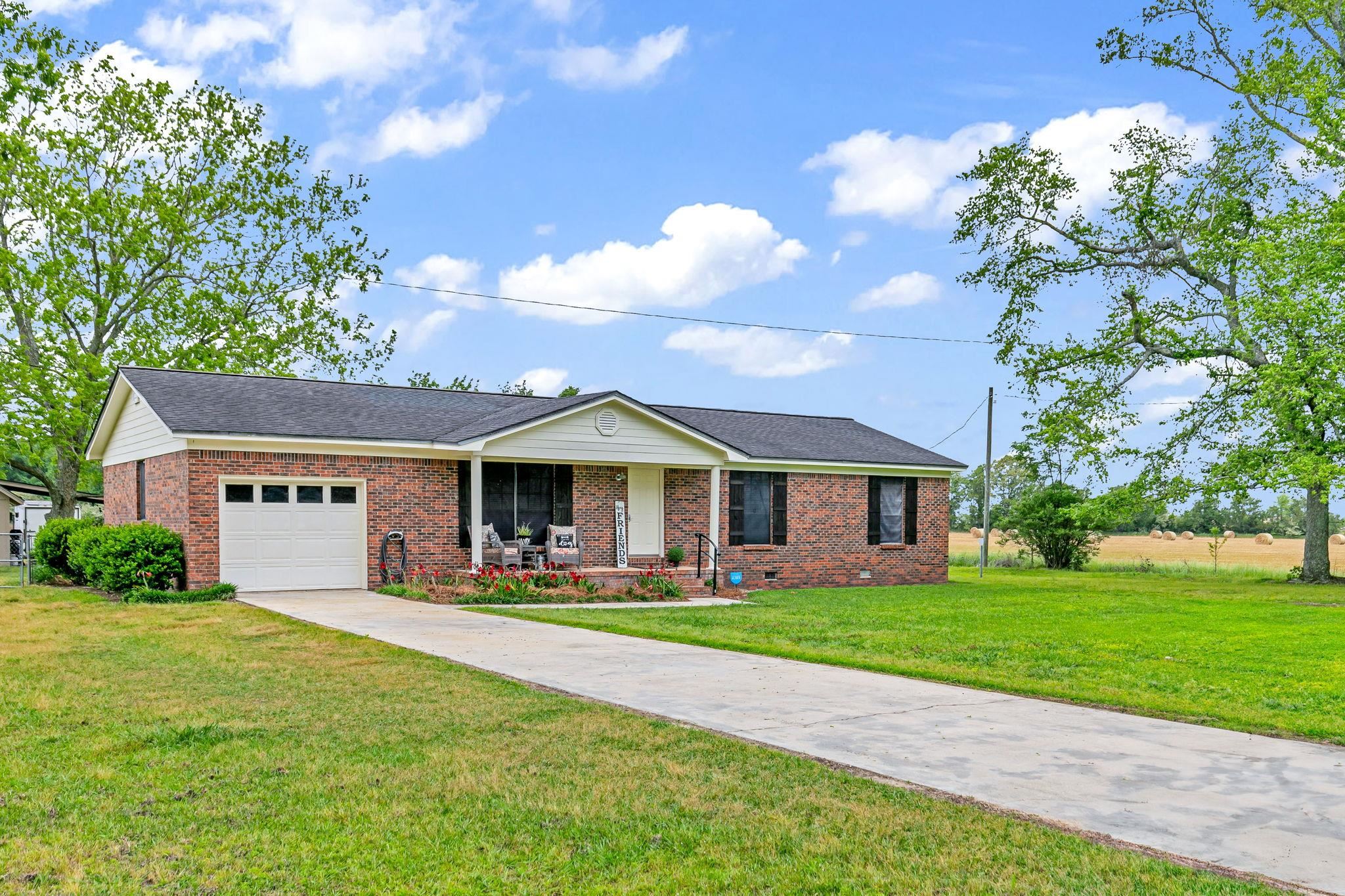 1712 Curtis Road Atmore, AL 36502 - Photo 3 of 42