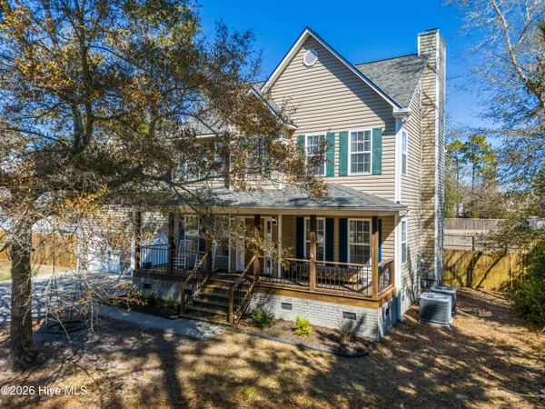 $405,000 | 1426 Chadwick Shores Drive, Sneads Ferry, NC 28460