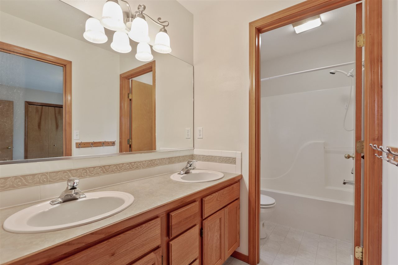 10227 North Lindeke Road Spokane, WA 99208 - Photo 14 of 20