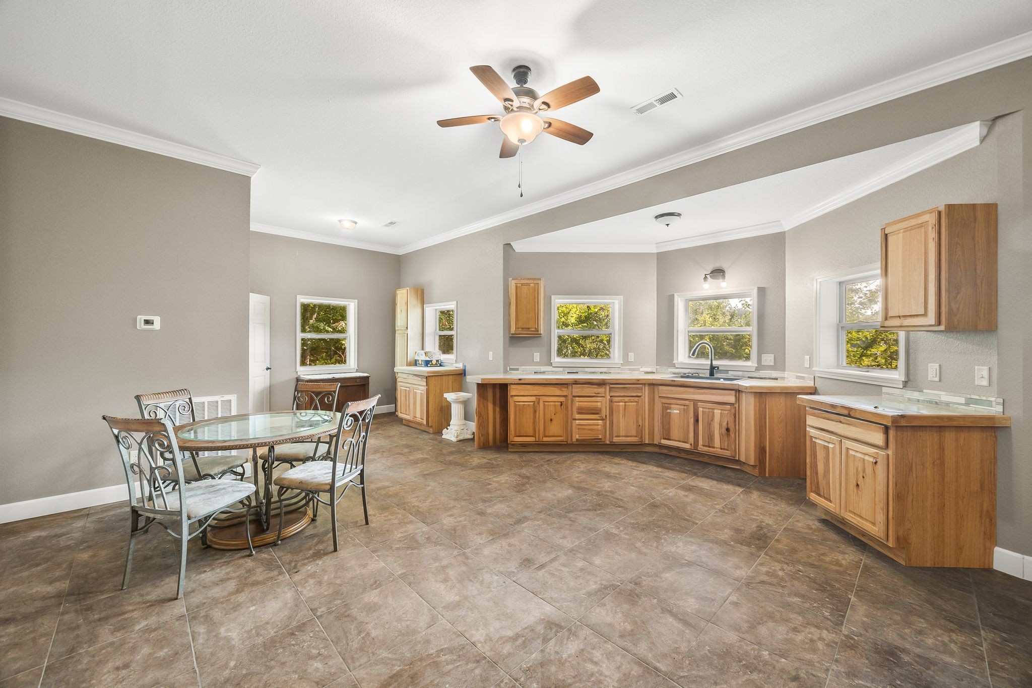 1582 Hellsneck Road Waverly, TN 37185 - Photo 31 of 72