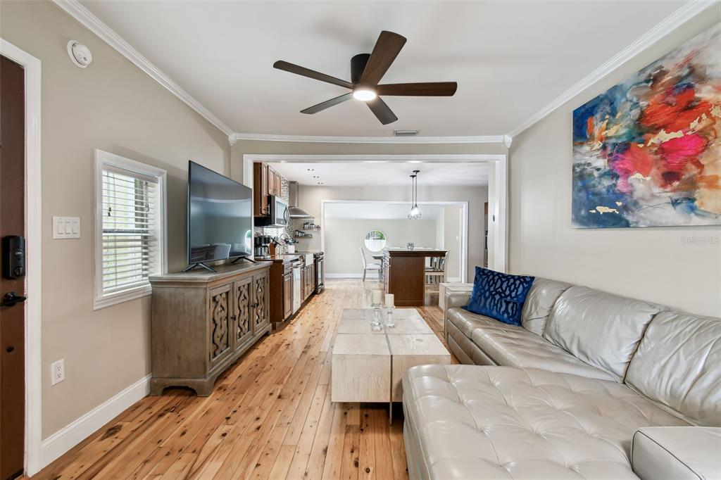 1722 Albemarle Road Clearwater, FL 33764 - Photo 10 of 50