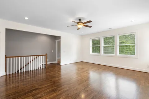 $569,500 | 2129 Wooddale Lane, Nashville, TN 37214