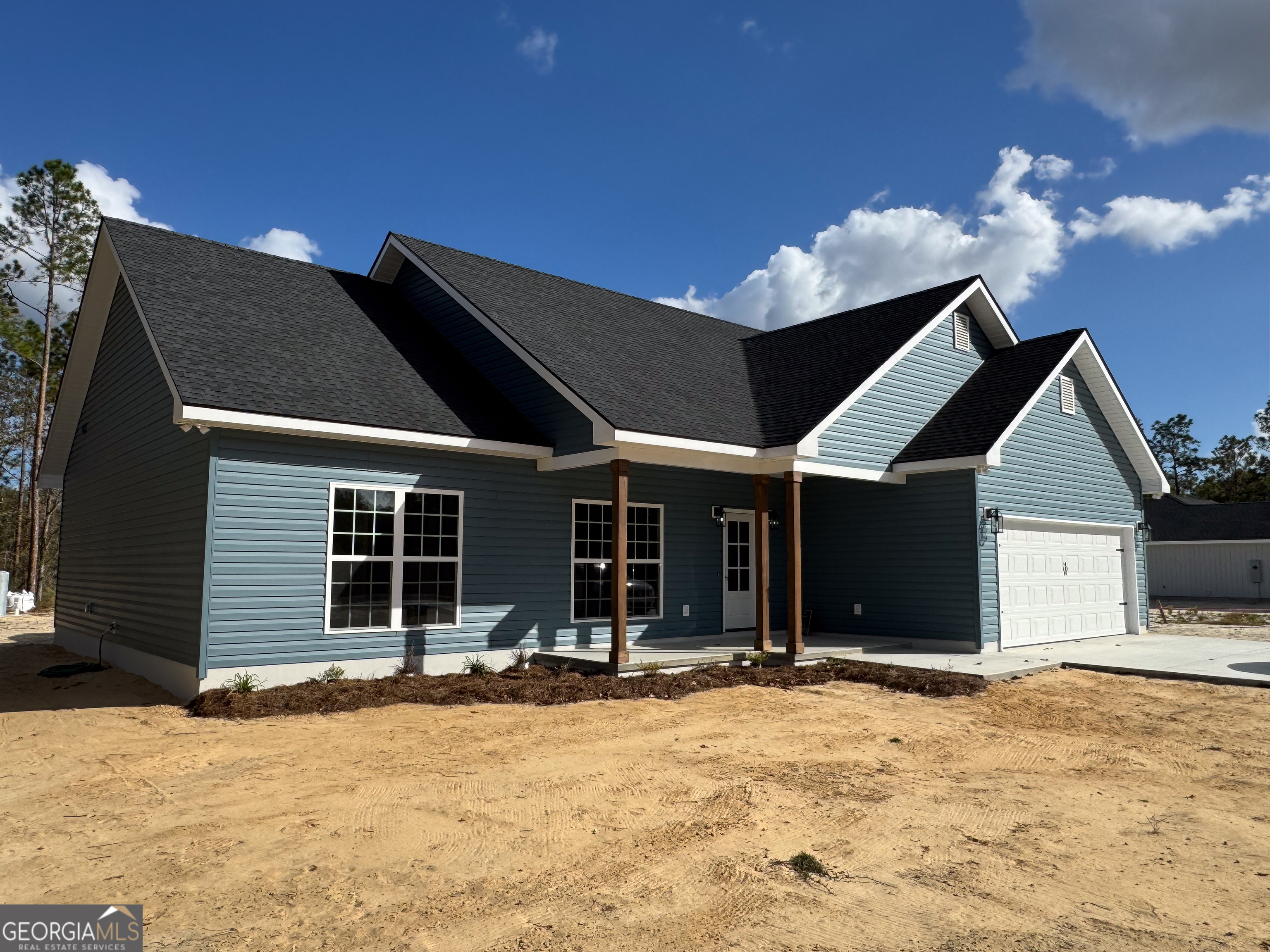 333 Sea Island Road Jesup, GA 31545 - Photo 1 of 1