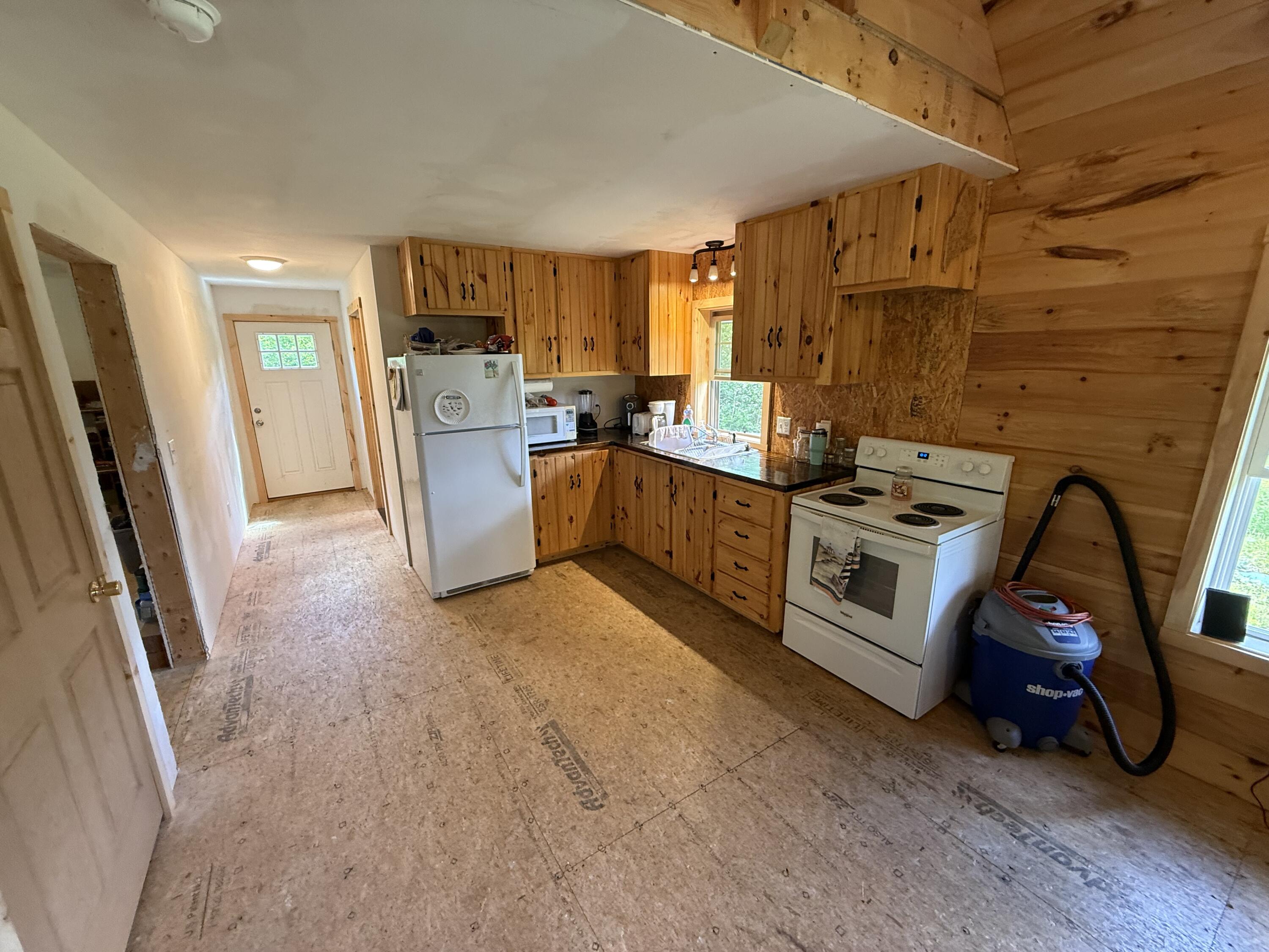 313 Wilcox Road Orient, ME 04471 - Photo 27 of 37 IMG_0095