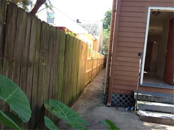 $1,800 | 809 France Street, Unit 809, New Orleans, LA 70117