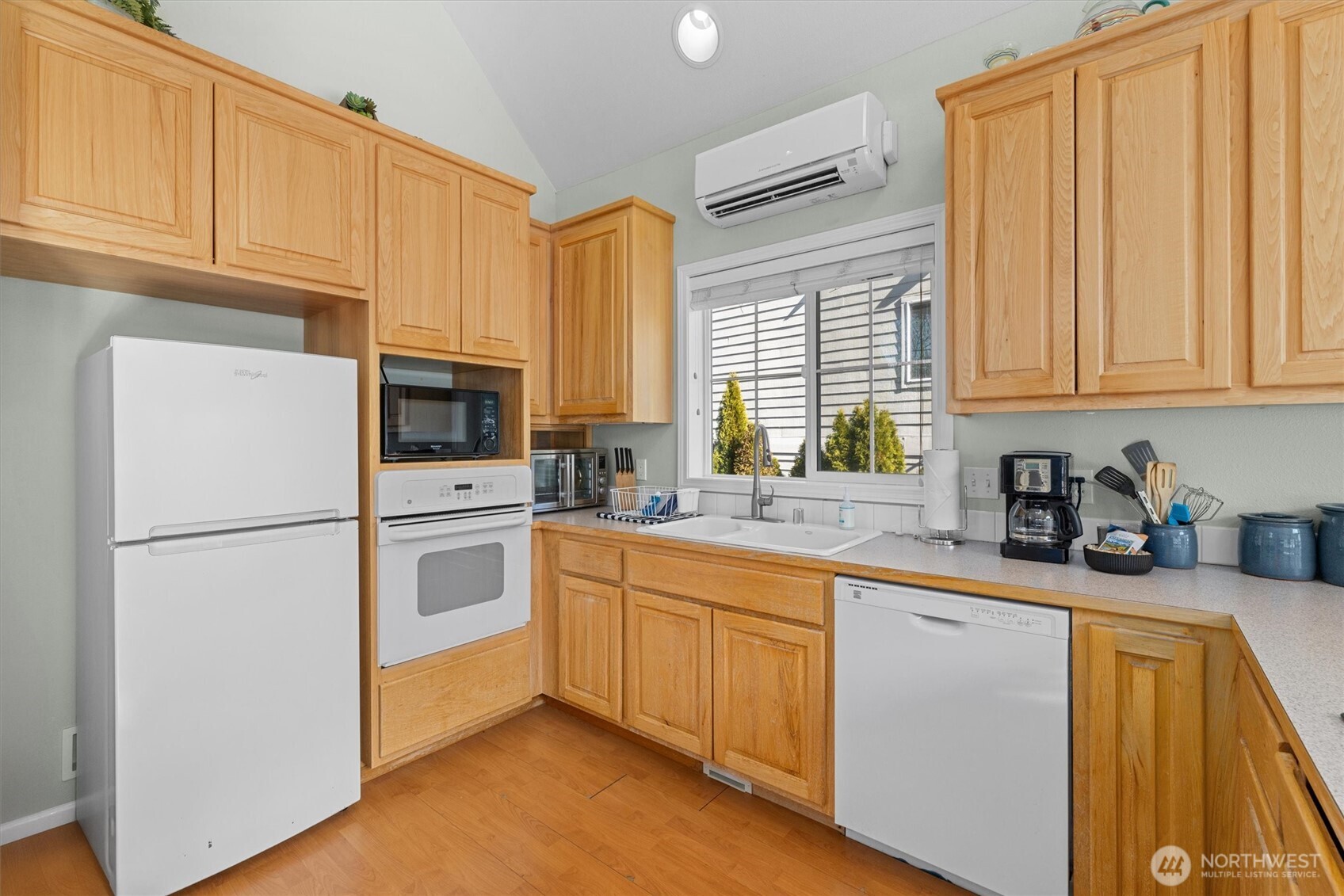 481 Maple Grove Road Port Angeles, WA 98363 - Photo 7 of 40