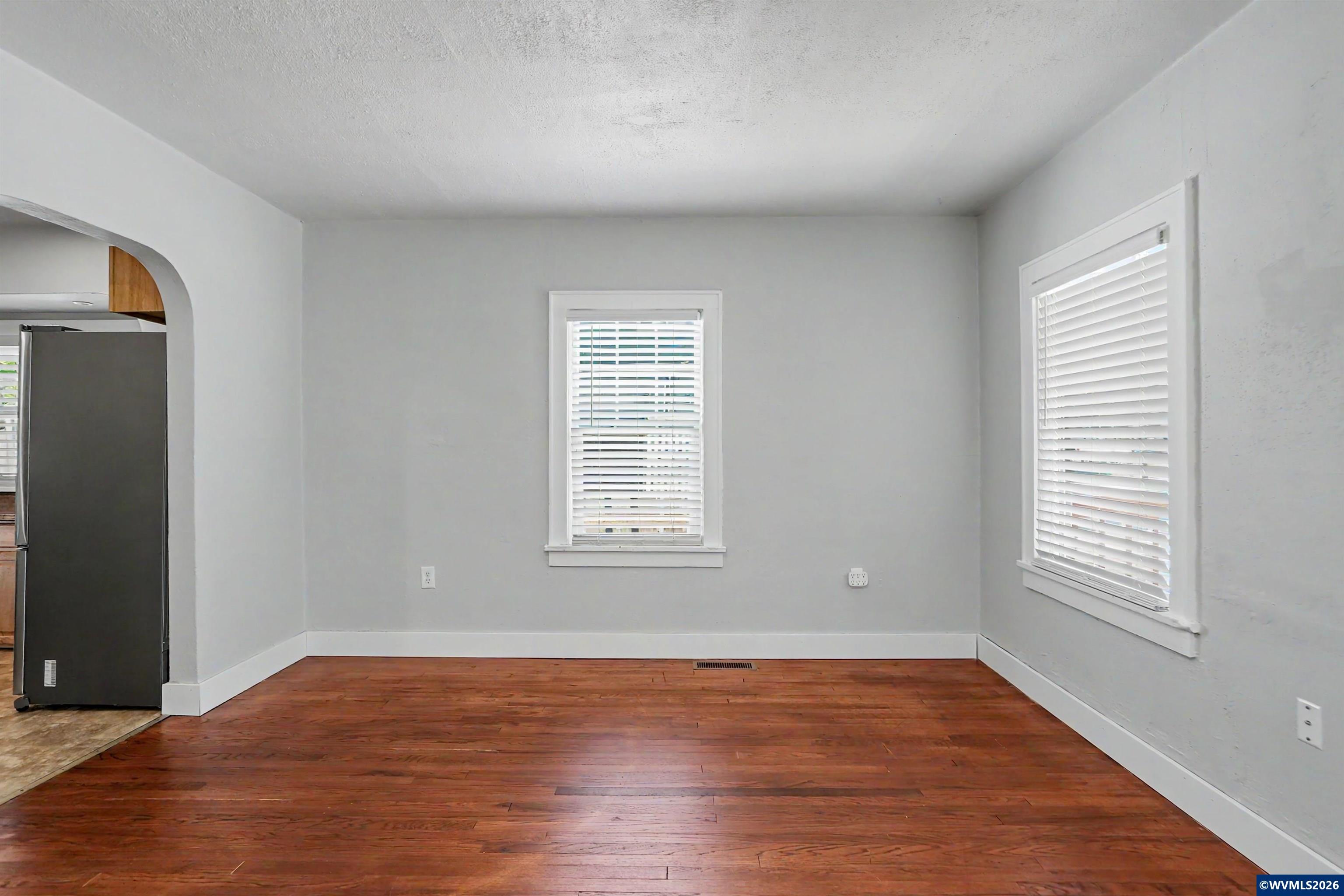 2155 Mill Street Southeast Salem, OR 97301 - Photo 8 of 29