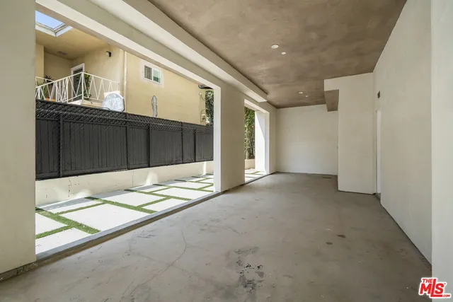 $4,195,000 | 257 South Park View Street, Los Angeles, CA 90057