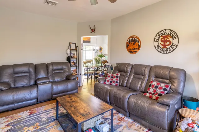 $3,495 | 26 Firetown Road, Simsbury, CT 06070