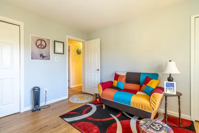 $3,495 | 26 Firetown Road, Simsbury, CT 06070